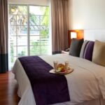 king 1 1900x1200 min